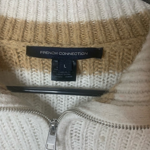 French Connection Winter White Oatmeal Cropped Bell Sleeve Sweater Size Large . - Picture 5 of 5